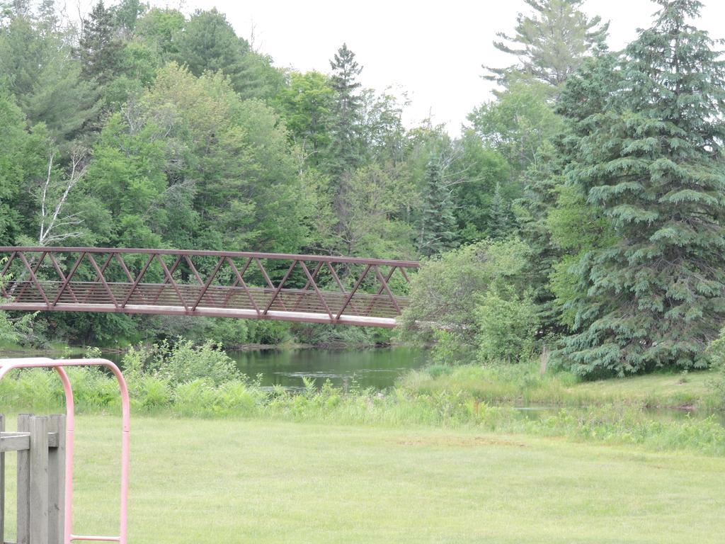Sword Inn Bancroft Εξωτερικό φωτογραφία