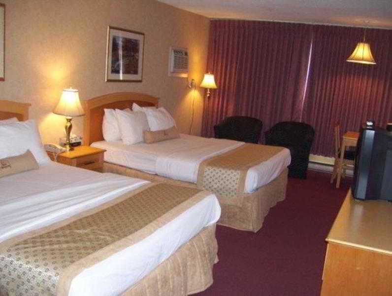Sword Inn Bancroft Εξωτερικό φωτογραφία