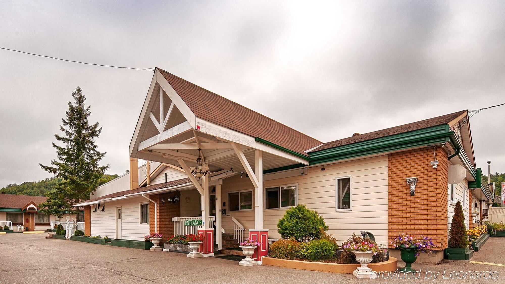 Sword Inn Bancroft Εξωτερικό φωτογραφία