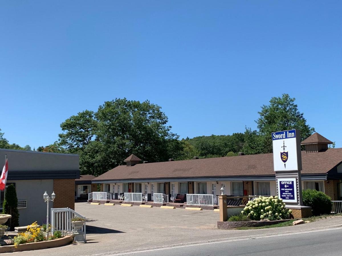 Sword Inn Bancroft Εξωτερικό φωτογραφία